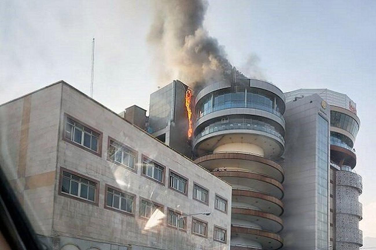 آتش سوزی برج مجتمع تجاری لیدوما